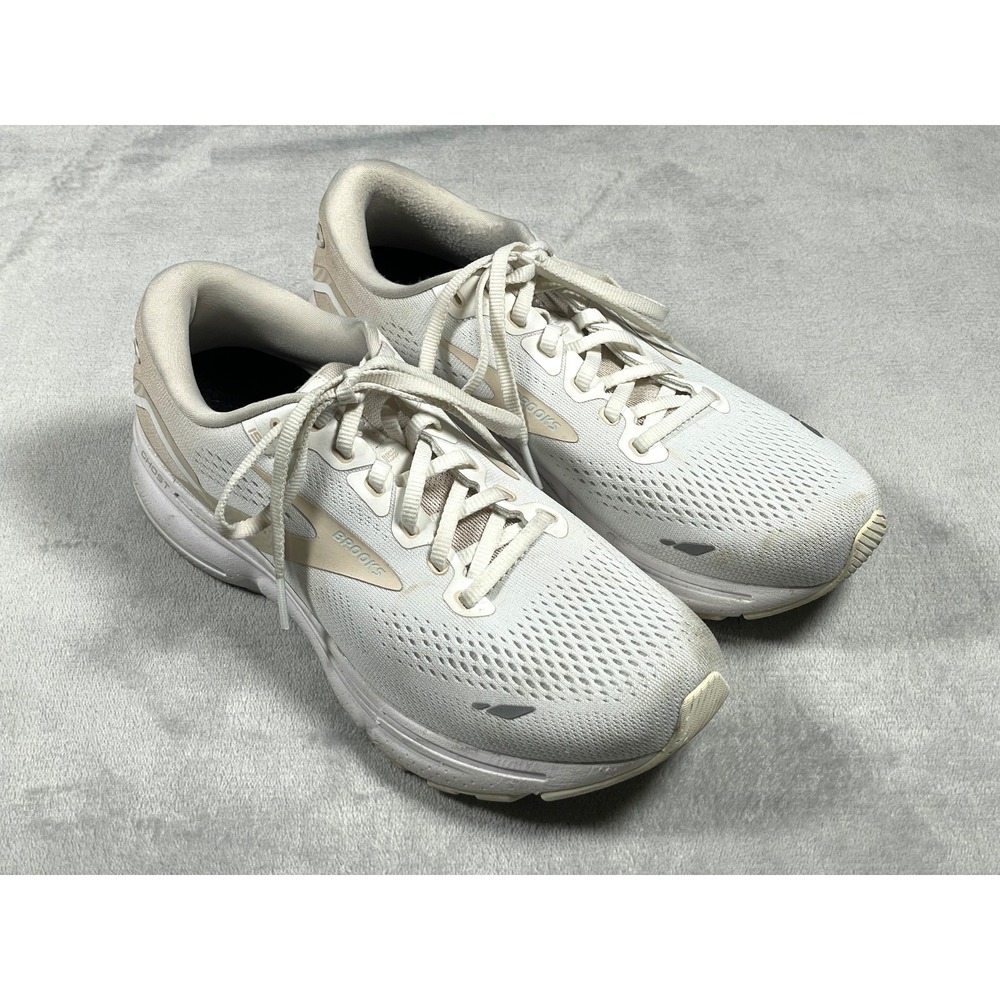 Brooks Ghost 15 Running Shoes Women's 9.5 White Cream Athletic Sneakers Mesh